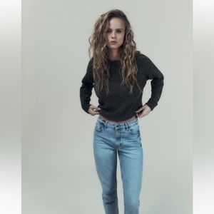 NWT | Brand: Zara | USA 4 | High Rise Slim Mom Leg | Condition: New 10/10
